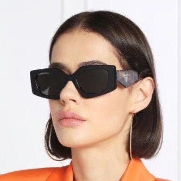 Prada Geometric Sunglasses SPR15Y main image 5
